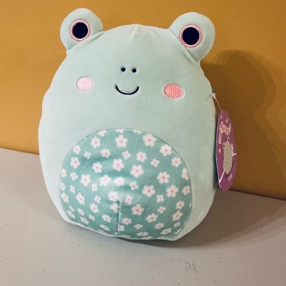 Nwt Squishmallow 8" Fritz the Frog - Picture 2 of 5